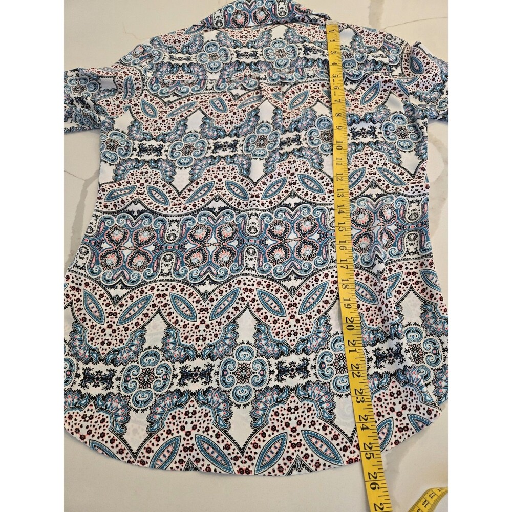 Express Portofino Shirt Small S Slim Fit Paisley Medallion Blouse Roll Tab - Picture 10 of 13